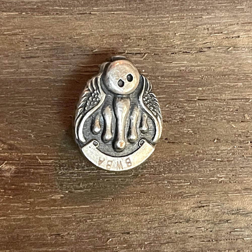 Vintage solid silver award pin W wings